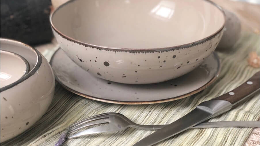 Коллекция фарфоровой посуды Коттедж Браун от бренда Top Art Studio